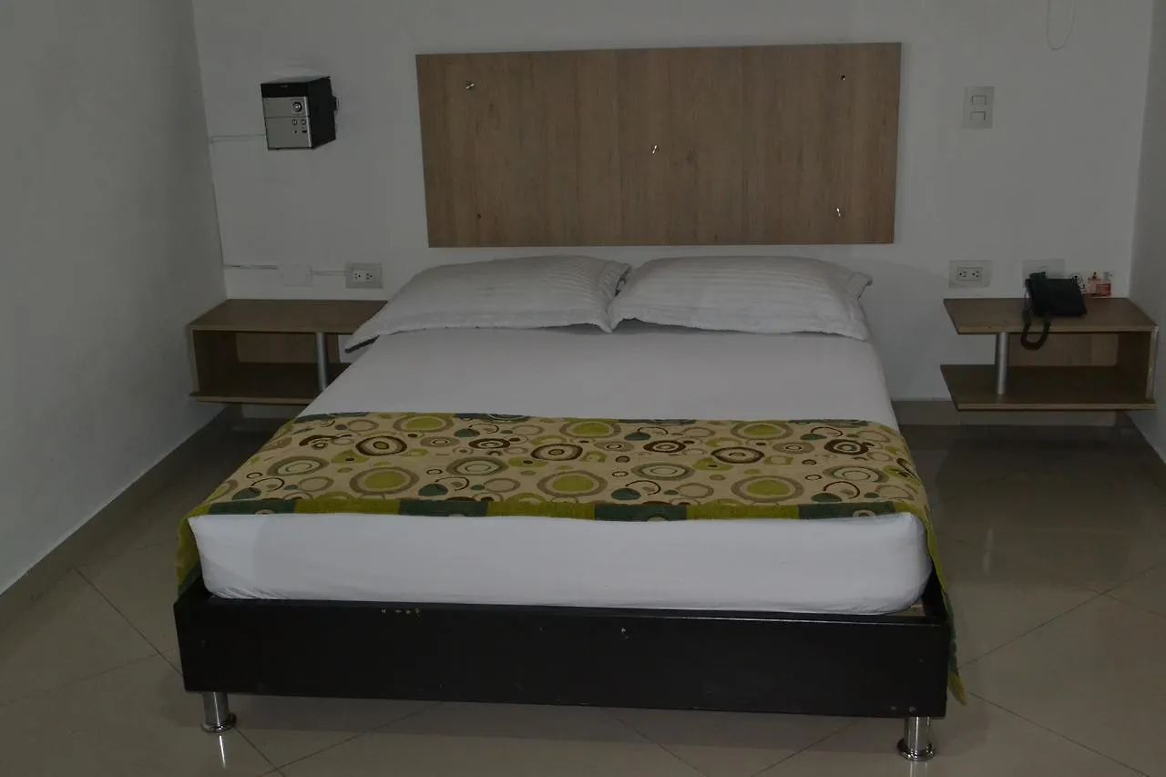 Punto Uno Suites Medellín 3*,