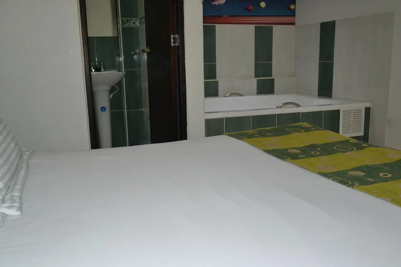 Punto Uno Suites Medellín Motel